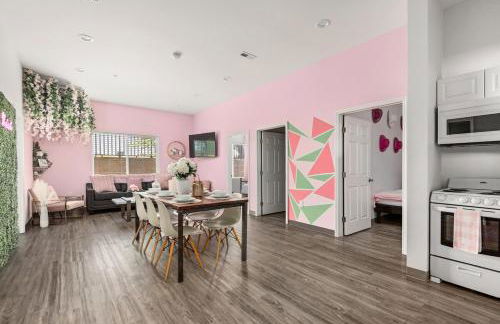 Unit 105 Stylish Condo with Free Parking and Close to Downtown - Foto 32