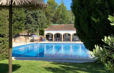 CASA LOLA Naturaleza, Montañas y Piscina Compartida De Pueblo - Foto 2