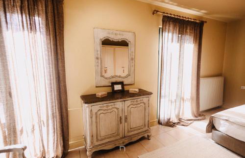 Kalavryta Grand Residence - Photo 23