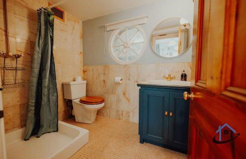 Unique Boathouse, detached free parking x4 cars - Foto 54