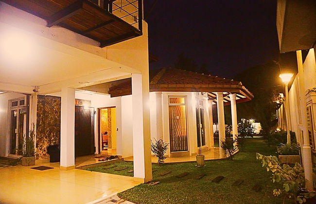 Ared Villa - Photo 24