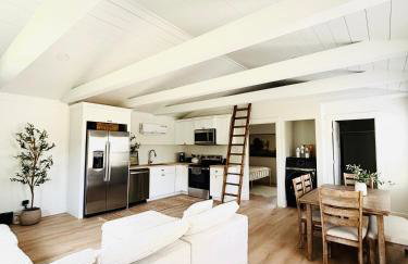 Luxury BoilingSprings Getaway - Foto 1