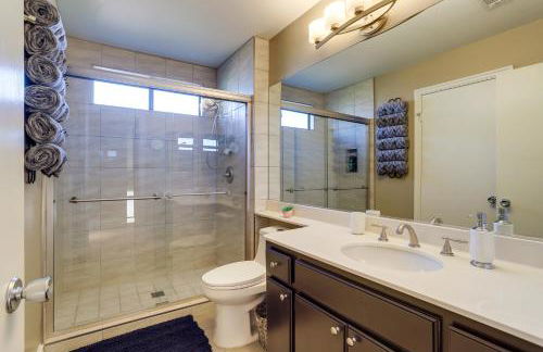 Lake, Mountain and Golf Views Palm Valley Retreat - Foto 21