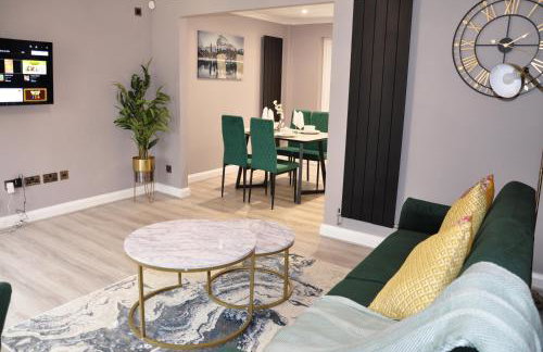 Modern 3 bedroom house- 2 parking spaces- near central MK - Foto 33