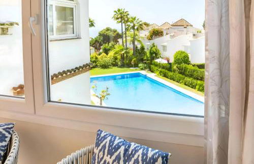 The Marbella Beach House - 4min Walk to the Sea - Photo 6