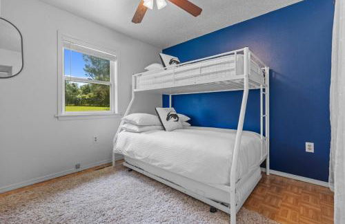 The Cottage on Abbey- Relaxing Summer Getaway in Harrison - Foto 34