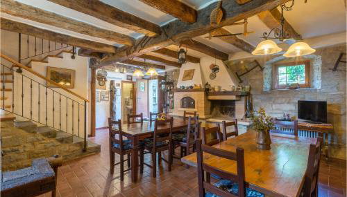 Beautiful Home In Buje With Wifi - Foto 3