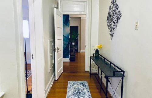 Historic Downtown 3bdr with Pool Table - Foto 9