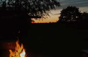 Biały domek nad stawem - Foto 15