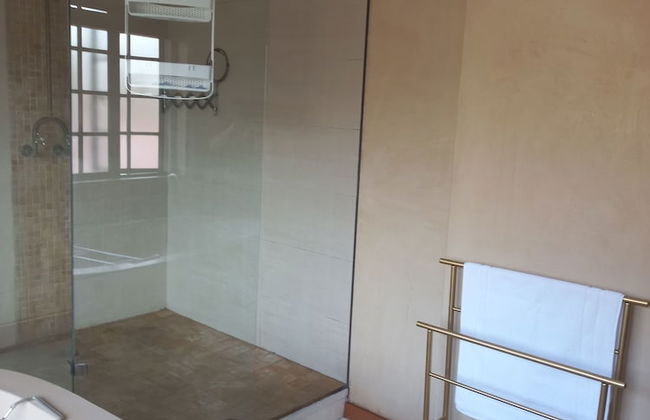 Jakes's Place Modern Comfortable & Sunny 3-bedroom House in Kensington - Photo 19