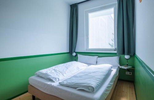 Flattering - Berlin - Foto 42