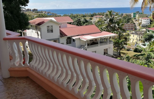 Louislyn Apartments - Photo 33