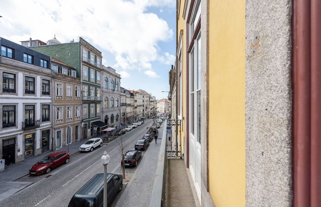 Mouzinho da Silveira 215 by LovelyStay - Foto 55