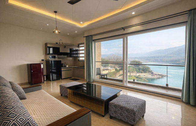 The Neeraj Marine Ganga Stays - Photo 54