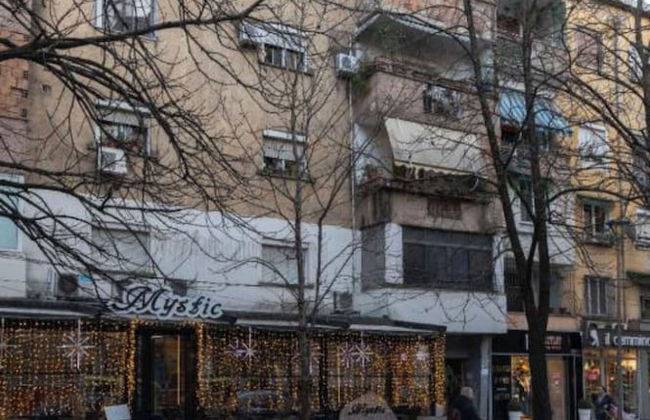 Kalpazo Tirana Blloku - Foto 44