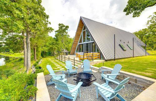 A-Frame Cabin with Deck Near Cedar Creek Lake - Foto 1