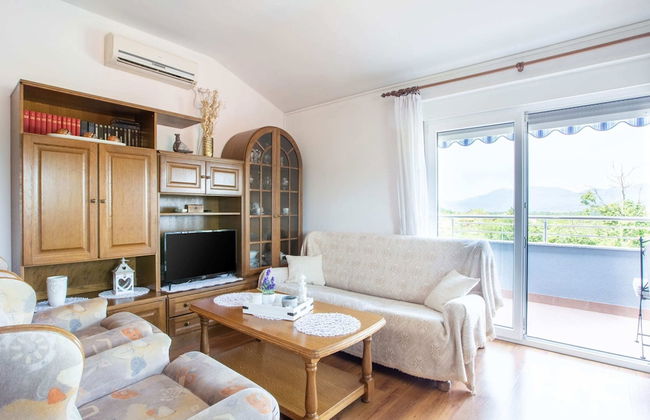 Modern Apartment in Viskovo With Balcony - Foto 18