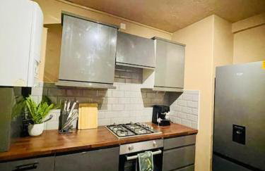 2BD CanaryWharf Mile End Private Balcony FREE Parking - Foto 3