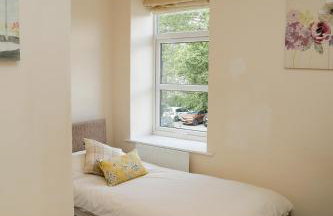 Beautiful cozy 3 bedroom 2 bathroom apartment - Foto 39