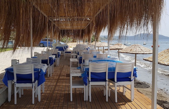 Tasev Apart Hotel - Photo 24