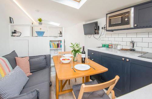 Ty Twt Tiny House - Photo 16