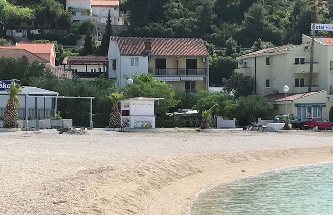 Spacious and Modern Apartment on the Beach in Klek - Foto 22