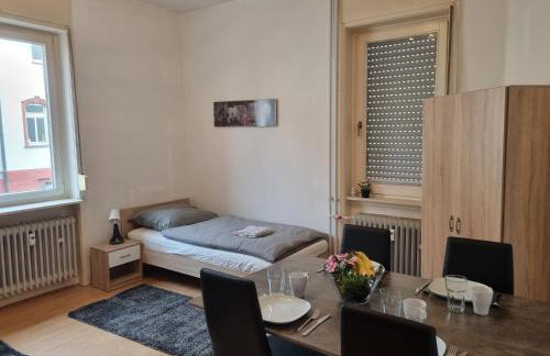 Gemütliches 3 Zimmer Apartment mit Küche und Garten - Foto 6