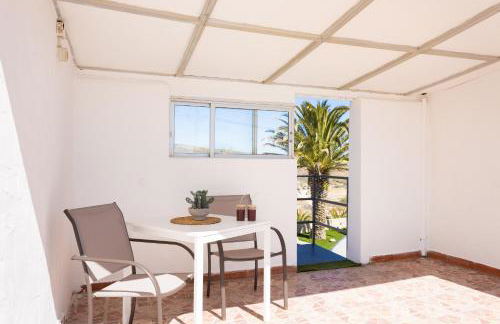 Oasis Tenerife Rentals con Piscina climatizada, Cocina exterior y Barbacoa - Foto 13