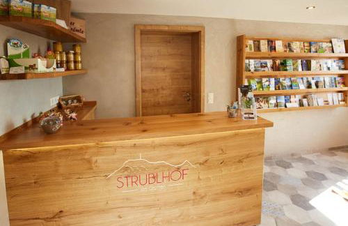 Strublhof - Foto 1