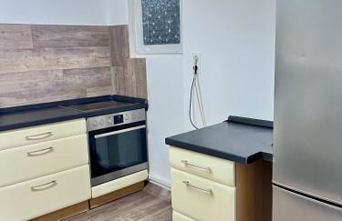 3-Zimmer Messe Apartment in Laatzen mit kostenlosen Parkplätzen - Foto 5