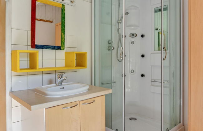 Spacious Chalet in Maishofen near Forest - Foto 23