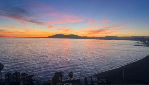 Magnificent Holiday 5 bedroom villa in beach front - Photo 3