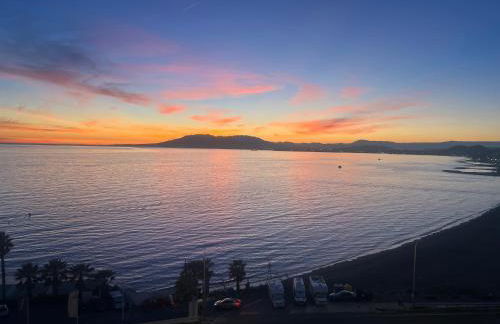 Magnificent Holiday 5 bedroom villa in beach front - Photo 3