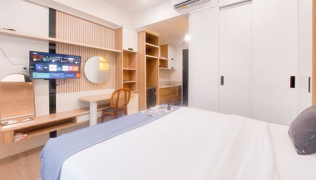 Good Choice And Homey Studio Apartment At Collins Boulevard - Foto 5, Habitación