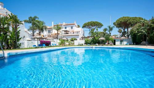 Benavista 3 by Asola Property - Photo 4, sunbed