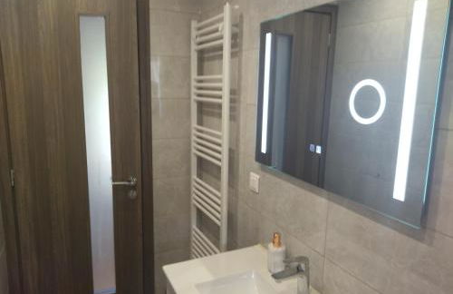 Vikou House - Nestled in One of Zakynthos Oldest Villages A Tranquil Retreat Close to Renowned Beaches Offering Authentic Zakynthian Hospitality By Villa Mana Gers - Foto 8