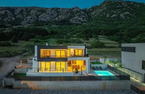 Villa Marina with a Pool - Foto 8