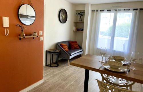 Le TerraBreizh, T2 cosy et confort avec parking privé, balcon et fibre - Foto 2