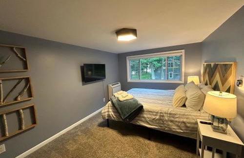 Redwood Retreat by the Lake - Foto 45