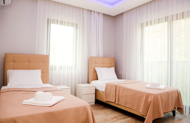 VILLA SEMI - Photo 2