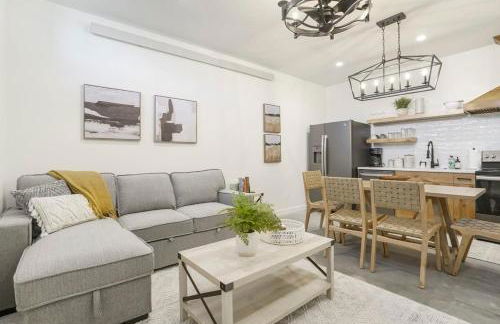 Alpine Den Private Flat Walk to South Main - Foto 1