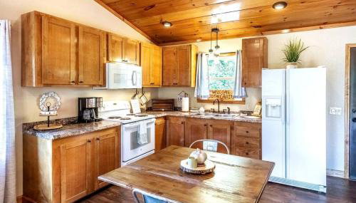 *New Owner Special* Cozy Cabin with mountain views - Foto 4, stove, pet friendly, minibar