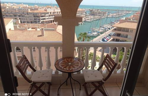 Apartamento de Calidad en Almerimar con Excelente Vista al Mar y buena Ubicacion - Foto 1