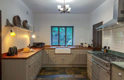 Daweswood, Patterdale, characterful with fairy tale garden and fell walks from the door - Foto 9