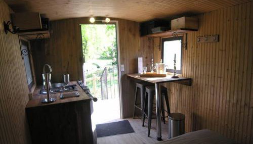 Domaine de Valmeray la roulotte d'Elise - Foto 3