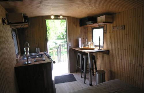 Domaine de Valmeray la roulotte d'Elise - Foto 3