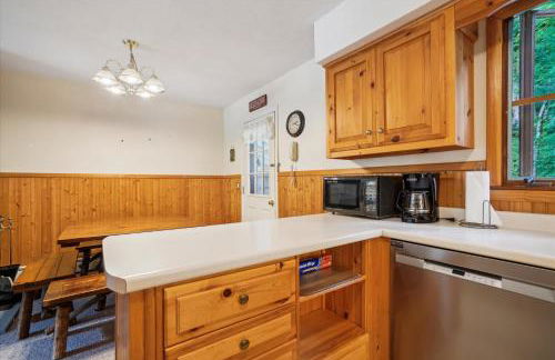 Quaint Condo 5 minutes to the ski slopes Valley Park D1 - Foto 4