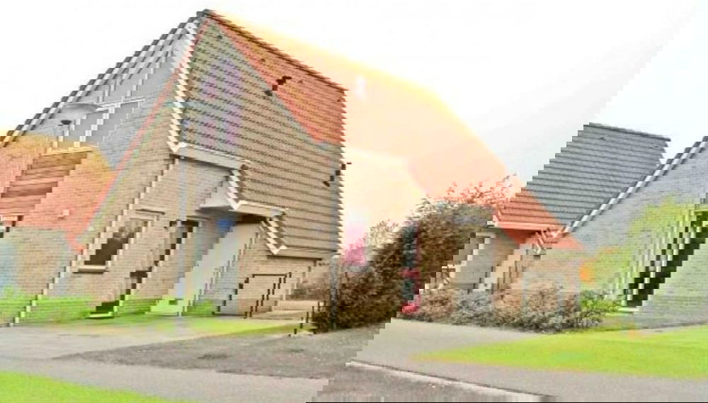 Waterfront Bungalow Near Beach - Foto 1, Imagen principal