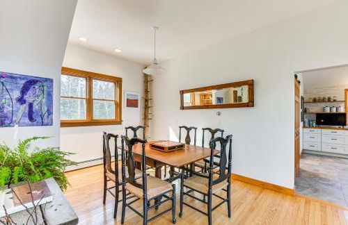 Chic Addison Home with Fire Pit on 8 Private Acres! - Photo 12