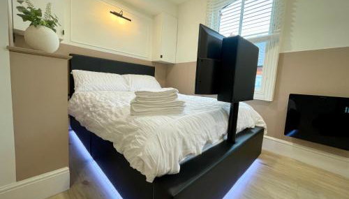 A4 HighTown Studio Apartment, Steps from Luton Train Station - Foto 3